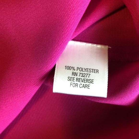 Women’s size medium Dana Buchman pink polyester button down shirt - Picture 3 of 8